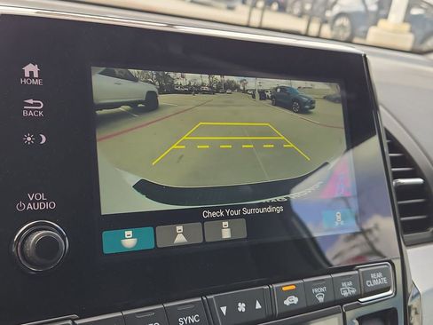 Certified 2024 Honda Odyssey EX-L image 23