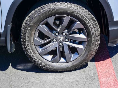 Used 2024 Honda Ridgeline Sport image 11