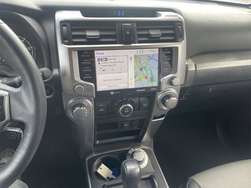 Certified 2020 Toyota 4Runner SR5 Premium image 18