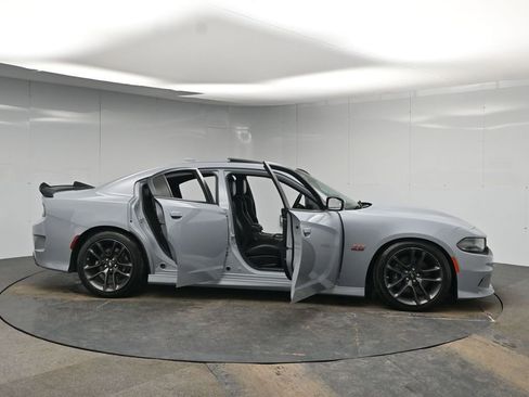 Used 2020 Dodge Charger Scat Pack w/ Plus Group image 45