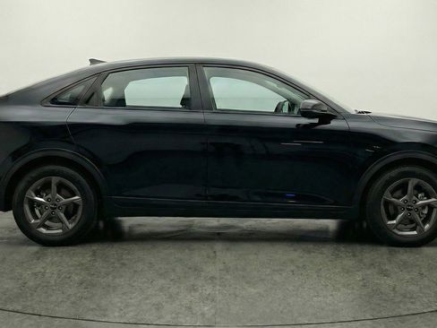 Used 2025 Kia K4 LXS image 11