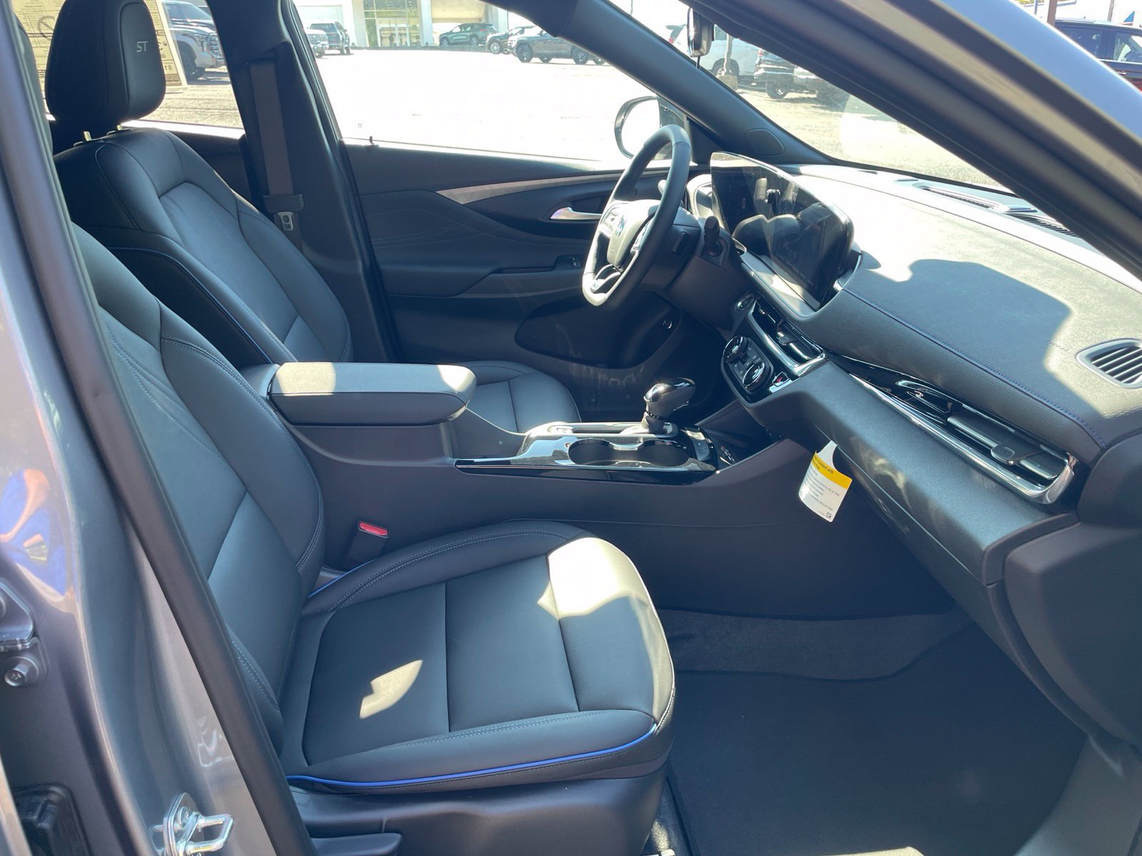 New 2026 Buick Envista Sport Touring w/ Convenience I Package FWD image 35