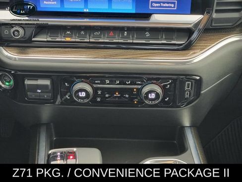 Used 2024 Chevrolet Silverado 1500 LT w/ Z71 Off-Road Package AWD/4WD image 22