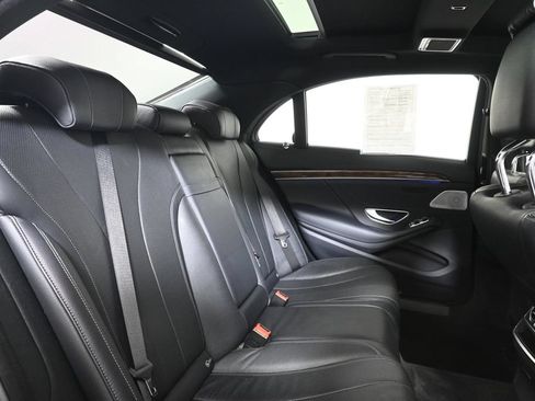 Used 2015 Mercedes-Benz S 550 4MATIC Sedan image 36