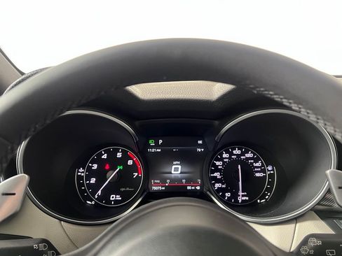 Used 2019 Alfa Romeo Stelvio Ti Sport w/ Quick Order Package 22S Sport AWD/4WD image 28