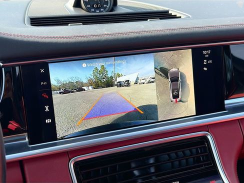 Used 2023 Porsche Panamera 4 Platinum Edition image 14