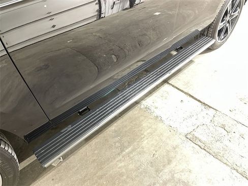 Used 2019 Ford Expedition Limited w/ Special Edition Package image 37