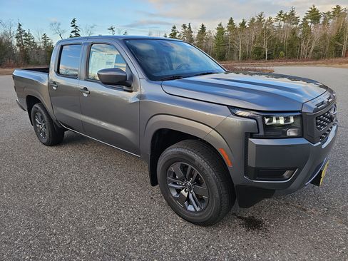 New 2026 Nissan Frontier SV w/ All-Weather Content Package image 9