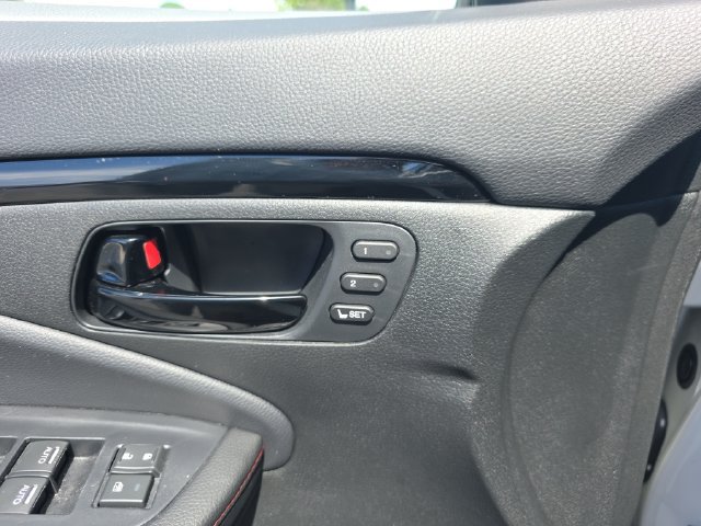 Used 2024 Honda Passport Black Edition image 17