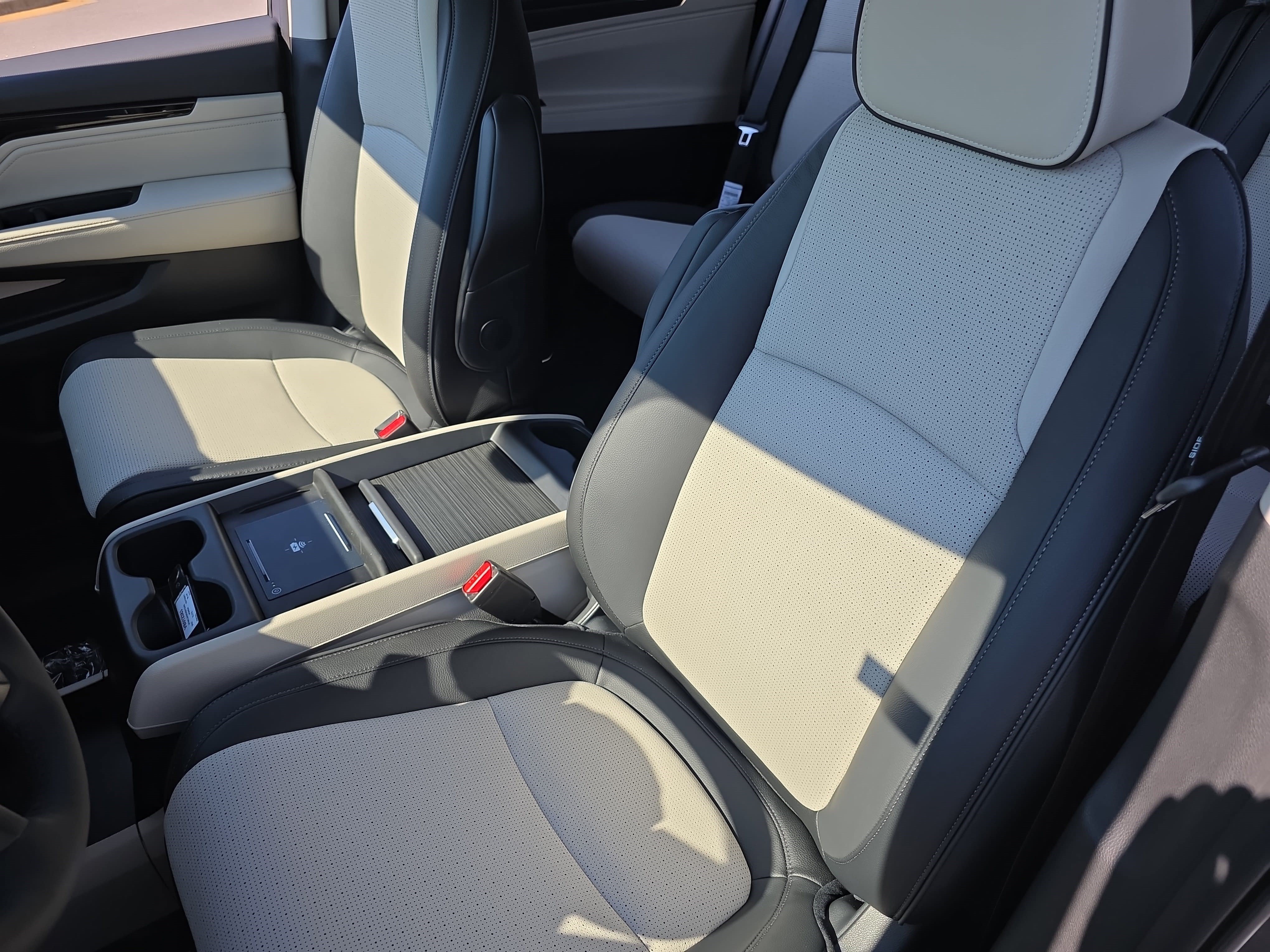 New 2027 Honda Odyssey Elite image 15
