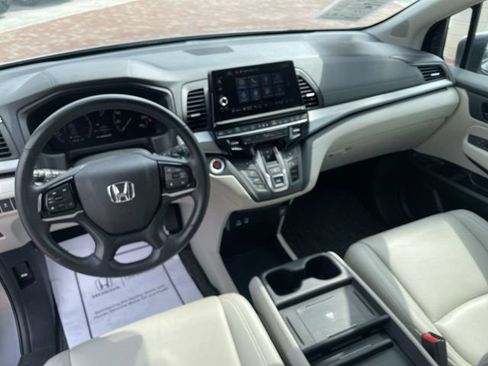 Certified 2025 Honda Odyssey EX-L image 21