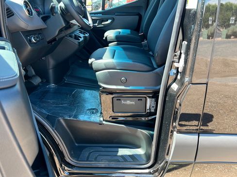 New 2026 Mercedes-Benz Sprinter 2500 image 18
