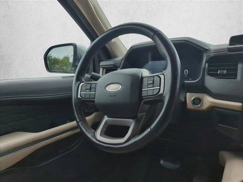 Certified 2023 Ford Expedition Max Platinum RWD image 24