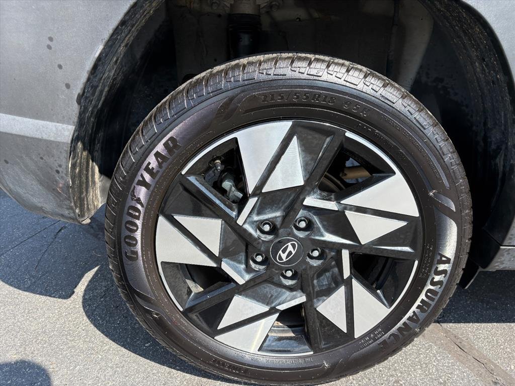 Certified 2024 Hyundai Kona SEL AWD/4WD image 24