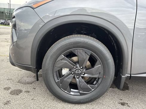 New 2026 Nissan Rogue SV w/ Cold Weather Package AWD/4WD image 10