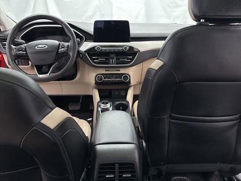 Used 2021 Ford Escape SEL image 33