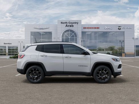 New 2026 Jeep Compass Latitude w/ Quick Order Package 29K AWD/4WD image 22