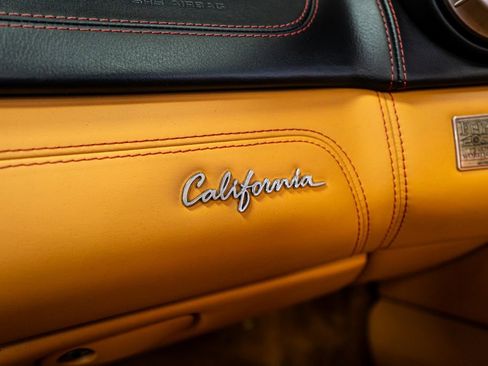 Used 2010 Ferrari California Base image 60