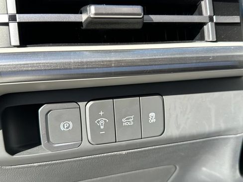 Used 2024 Hyundai Santa Fe Calligraphy AWD/4WD image 23
