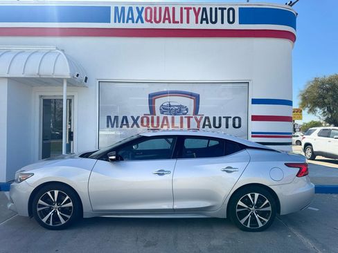 Used 2018 Nissan Maxima 3.5 SV image 15