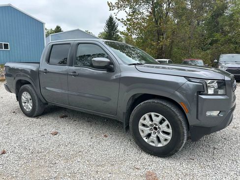 Used 2023 Nissan Frontier SV w/ SV Convenience Package image 17