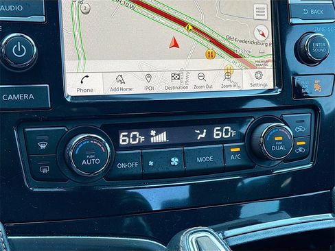 Used 2021 Nissan Maxima SR w/ Sport Mat Group image 16