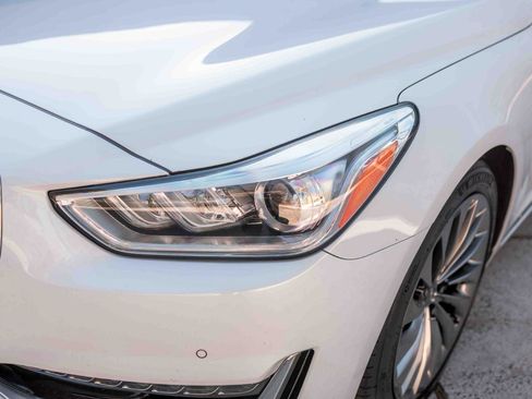 Used 2017 Genesis G90 5.0 Ultimate image 10