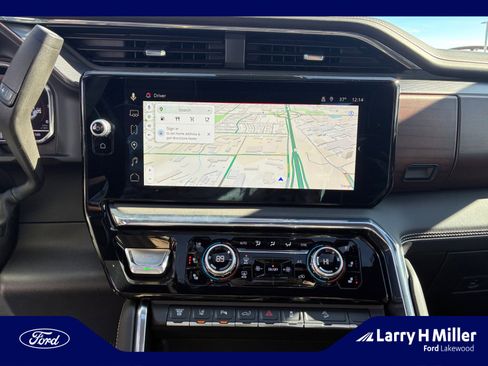 Used 2024 GMC Sierra 2500 Denali Ultimate image 28