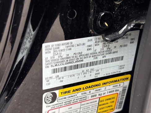 Used 2024 Lincoln Navigator L Reserve image 27