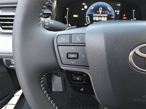 New 2026 Toyota Camry SE image 29