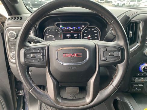 Used 2020 GMC Sierra 1500 AT4 w/ AT4 Premium Package AWD/4WD image 10
