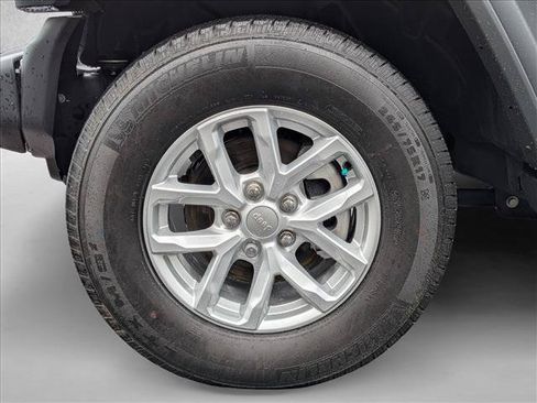 Used 2023 Jeep Wrangler Unlimited Sport AWD/4WD image 22