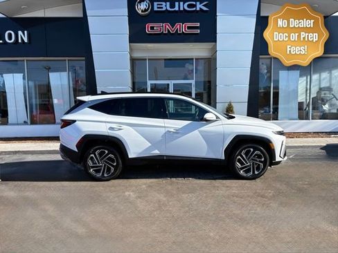 Used 2025 Hyundai Tucson Limited AWD/4WD image 1