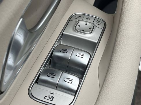 Certified 2025 Mercedes-Benz GLE 350 4MATIC image 20