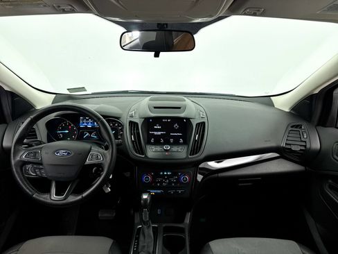 Used 2018 Ford Escape SE w/ SE Sport Appearance Package FWD image 15
