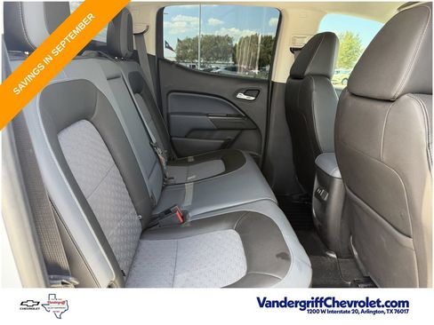 Used 2018 Chevrolet Colorado Z71 AWD/4WD image 26