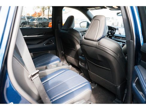 New 2026 INFINITI QX60 Sport w/ Dark Cargo Package image 34