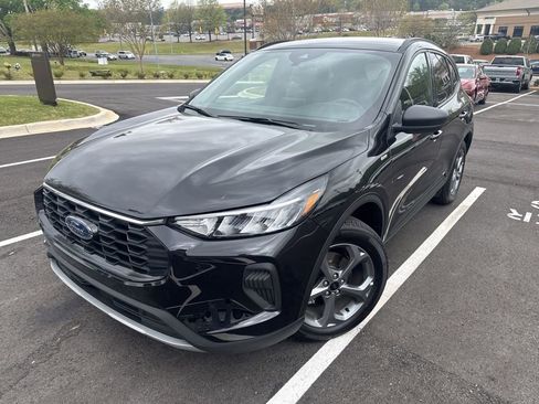 Used 2026 Ford Escape ST-Line image 1
