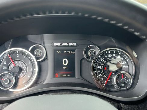 Certified 2024 RAM 2500 Big Horn w/ Sport Appearance Package AWD/4WD image 15