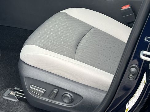 New 2025 Toyota RAV4 XLE image 8