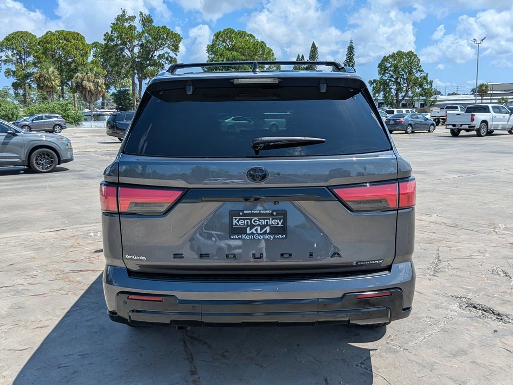 Used 2025 Toyota Sequoia Platinum AWD/4WD image 7