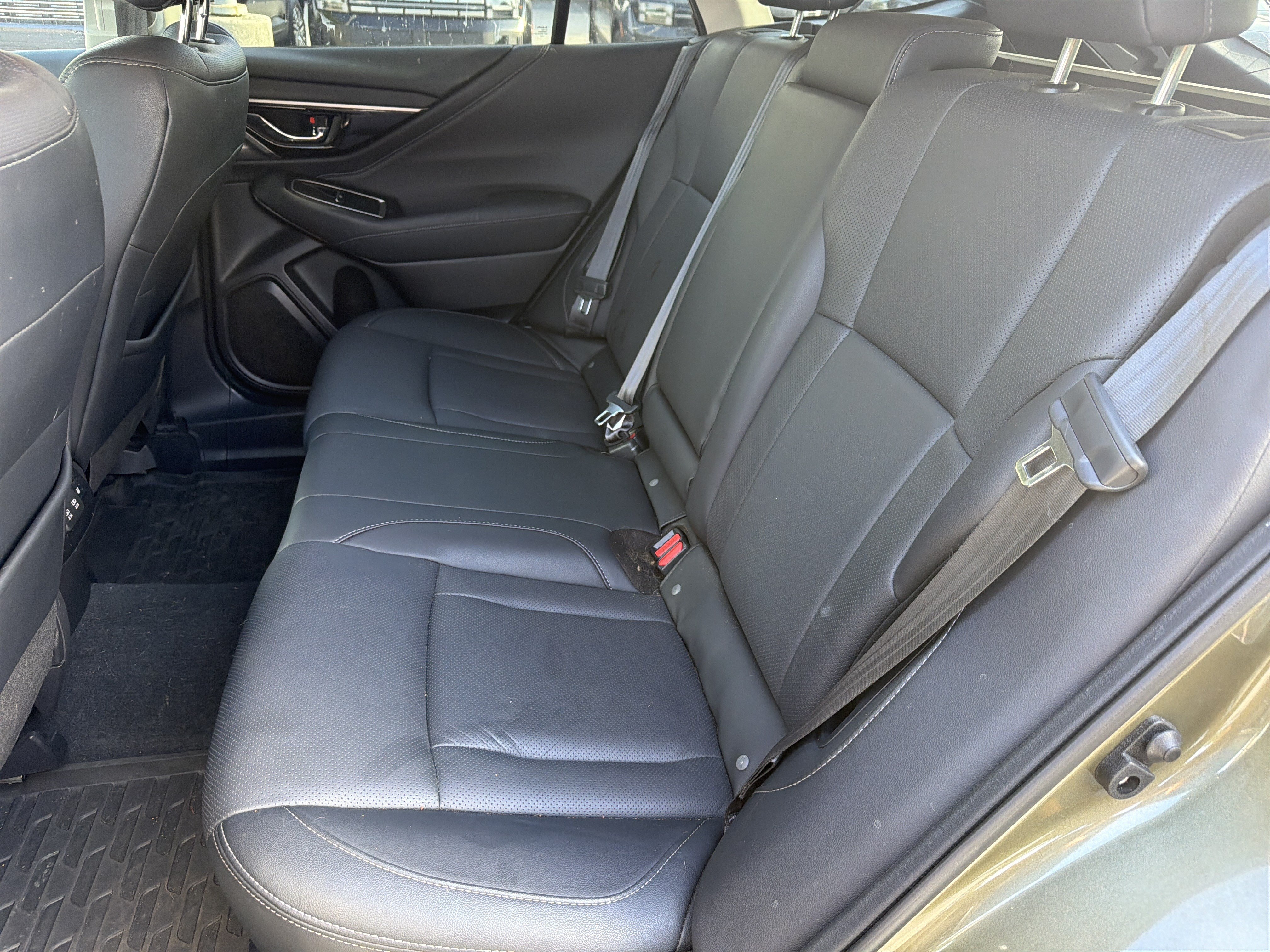 Used 2022 Subaru Outback Limited XT AWD/4WD image 22