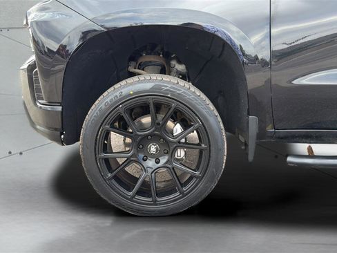 Used 2022 Chevrolet Silverado 1500 Custom Trail Boss w/ LPO, Dark Essentials Package AWD/4WD image 32