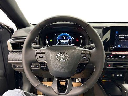 New 2026 Toyota Camry SE image 15