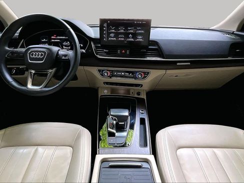 Used 2021 Audi Q5 2.0T Premium Plus w/ Premium Plus Package AWD/4WD image 15
