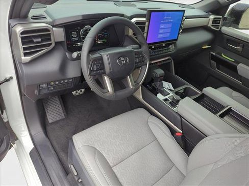 New 2025 Toyota Tundra Limited image 3