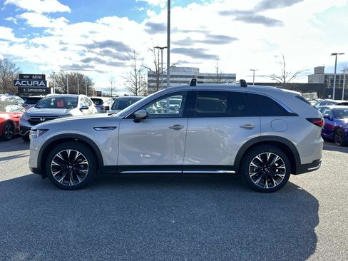 Used 2024 MAZDA CX-90 Plug-In Hybrid w/ Premium Pkg image 7