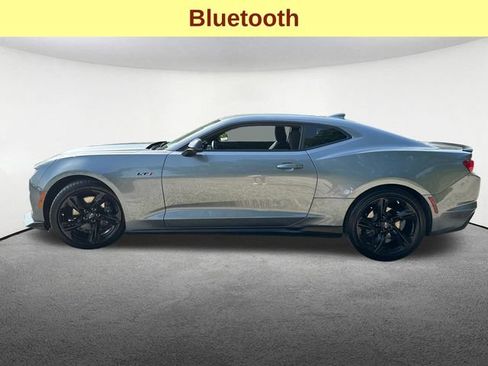 Used 2022 Chevrolet Camaro LT RWD image 6