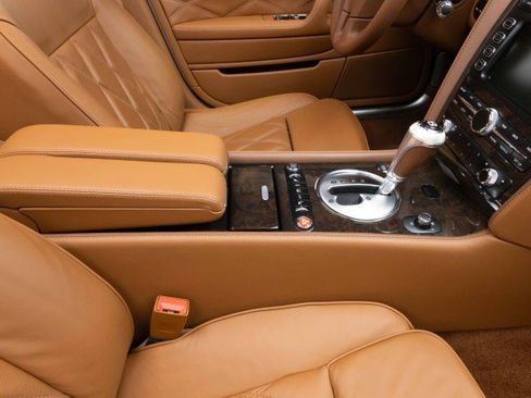 Used 2009 Bentley Flying Spur Flying Spur Speed image 28
