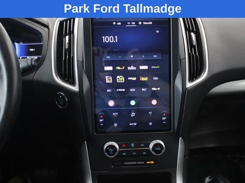 Used 2022 Ford Edge SE w/ Black Appearance Package AWD/4WD image 16